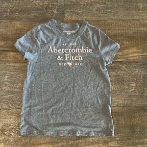 Girls 5/6 Abercrombie & Fitch tshirt